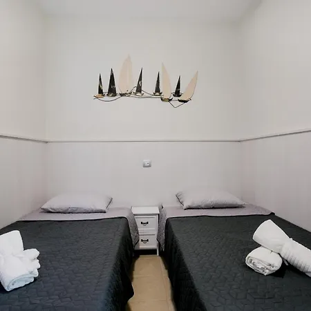Apartment Piteras *